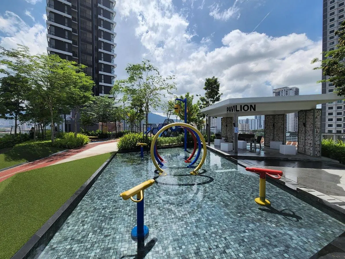 Urban Suite - George Town Jelutong Hotel
