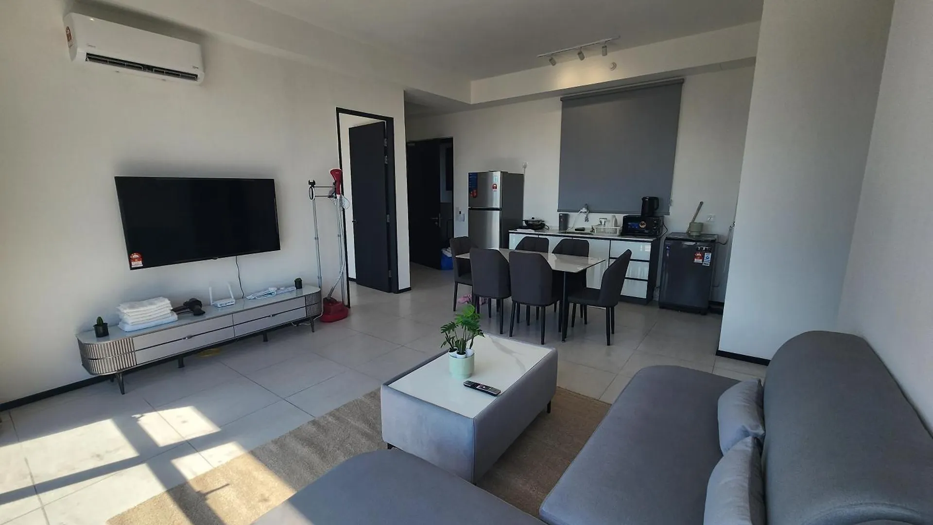 Urban Suite - George Town Jelutong
