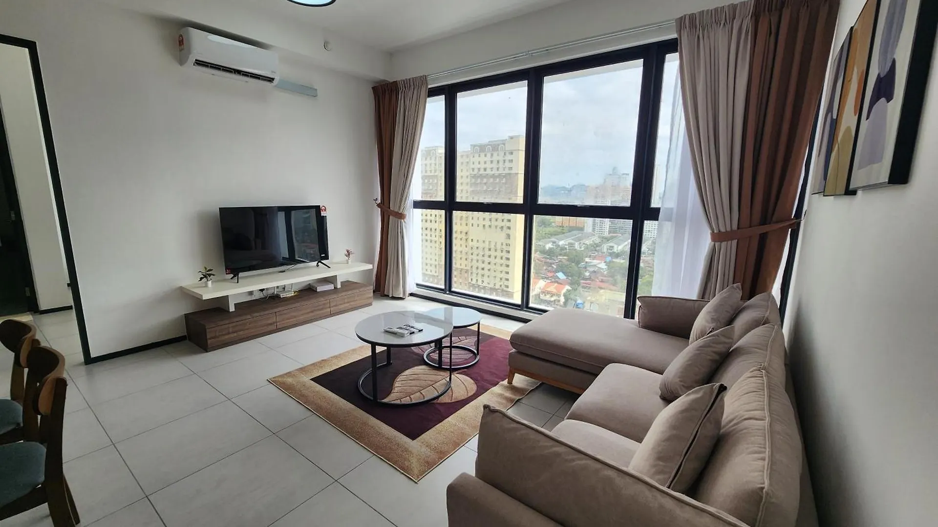Urban Suite - George Town Jelutong Hotel